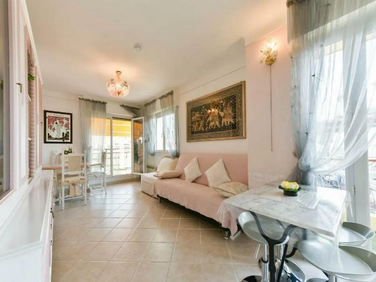 Boite D'Amour Cannes